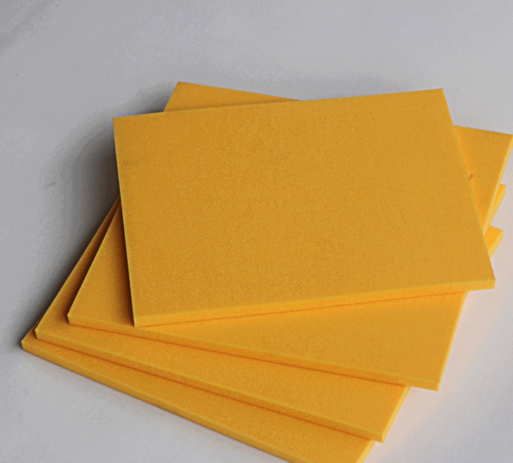 Привет, Поли