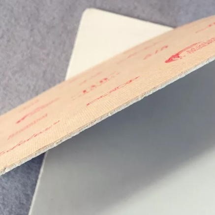 Бумажная доска с Евой